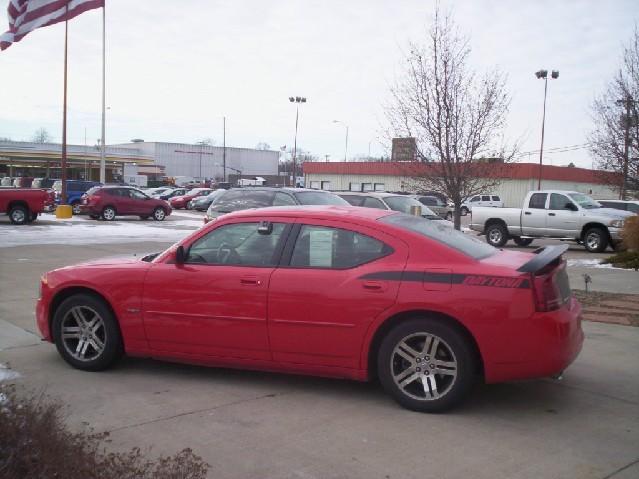 2006 Dodge Charger QUAD CAB CREW