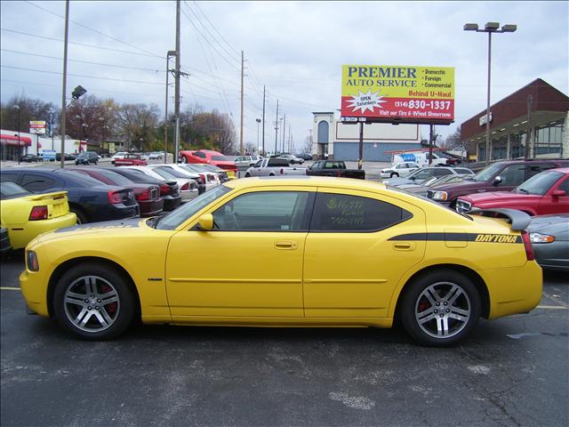 2006 Dodge Charger SLT 25