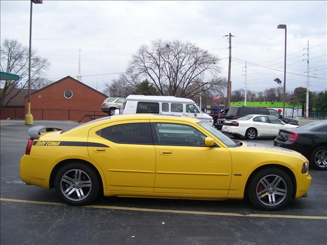 2006 Dodge Charger SLT 25