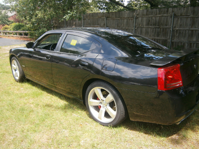 2007 Dodge Charger XLS 4WD