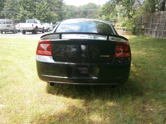 2007 Dodge Charger XLS 4WD