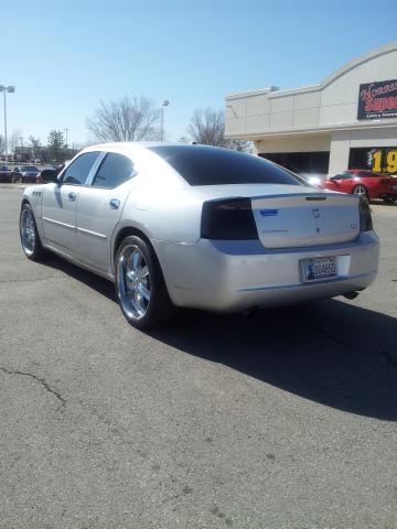 2007 Dodge Charger SV 4dr SUV