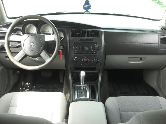 2007 Dodge Charger SE