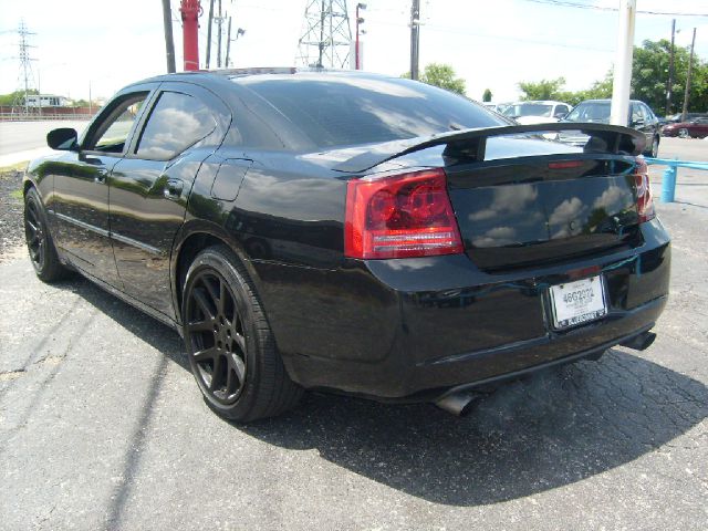 2007 Dodge Charger XLS 4WD