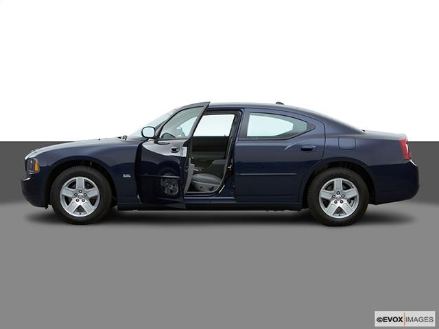 2007 Dodge Charger 1995 Toyota DX