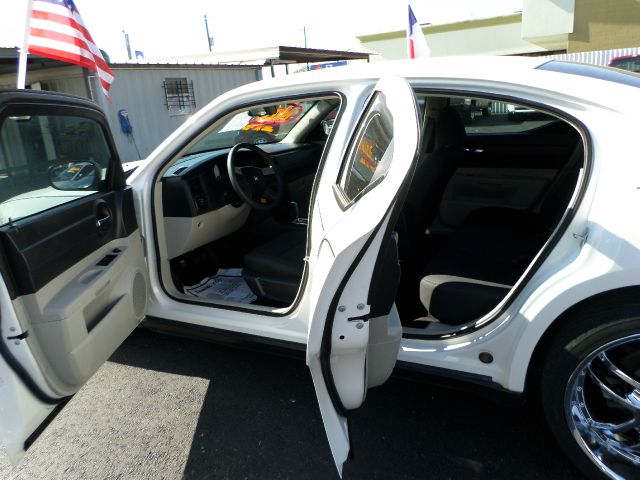 2007 Dodge Charger SE