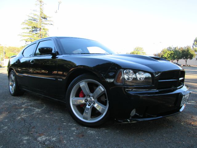 2007 Dodge Charger XLS 4WD