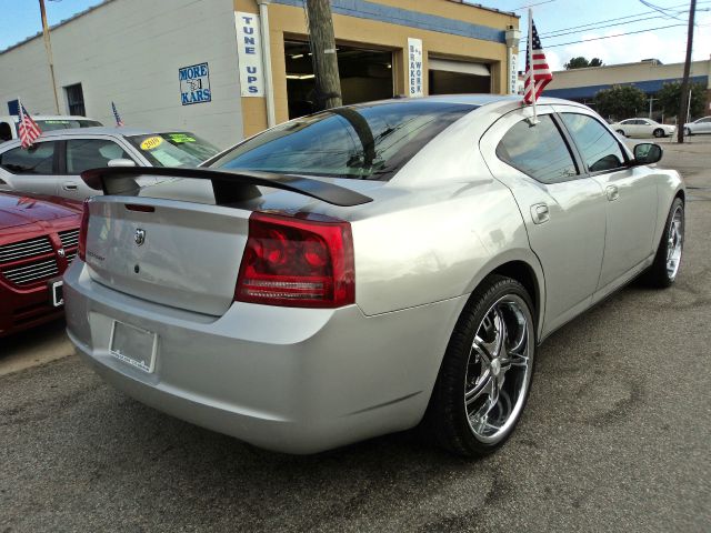 2007 Dodge Charger SE