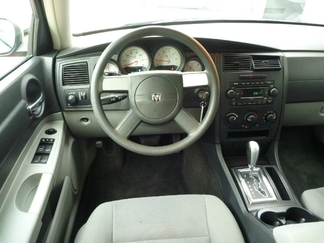 2007 Dodge Charger SE