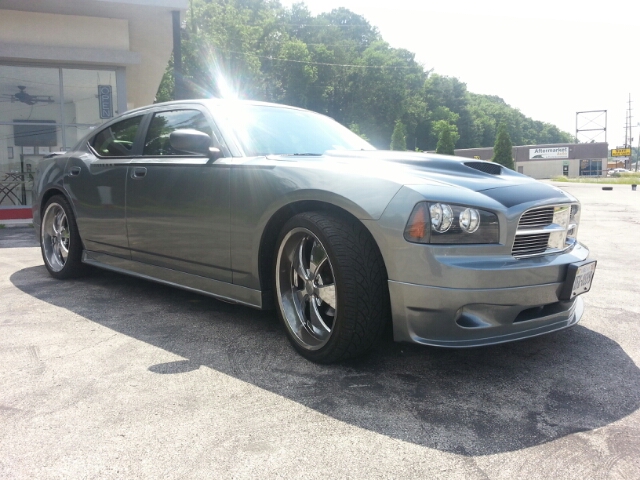 2007 Dodge Charger Touring W/nav.sys