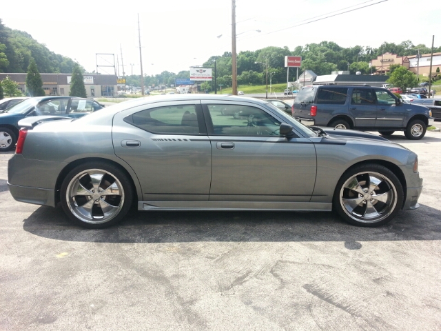 2007 Dodge Charger Touring W/nav.sys