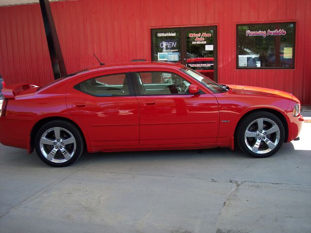 2008 Dodge Charger Deluxe Convertible