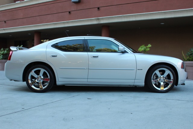 2008 Dodge Charger Deluxe Convertible