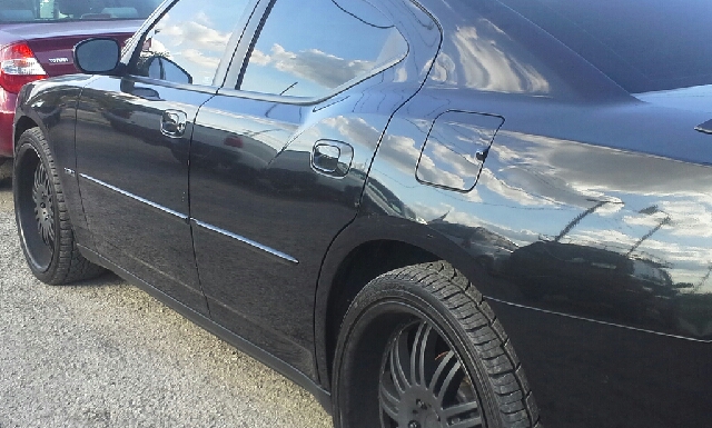 2008 Dodge Charger Deluxe Convertible