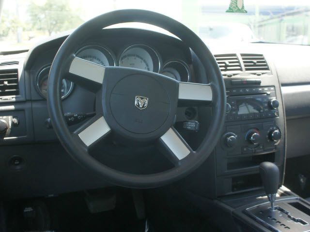 2008 Dodge Charger SE
