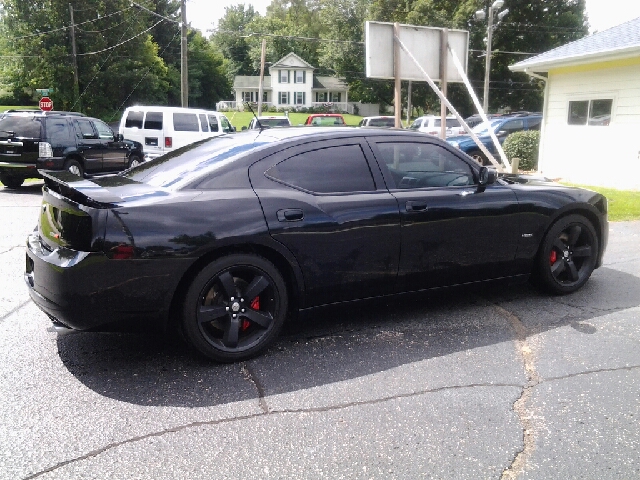 2008 Dodge Charger XLS 4WD