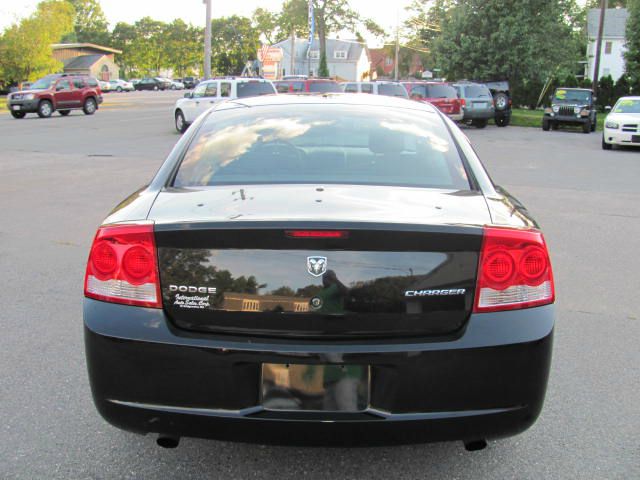 2009 Dodge Charger SE