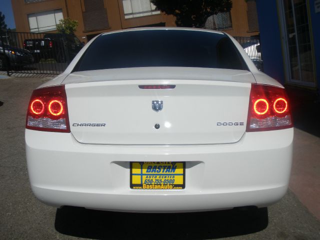 2009 Dodge Charger G2500 Van