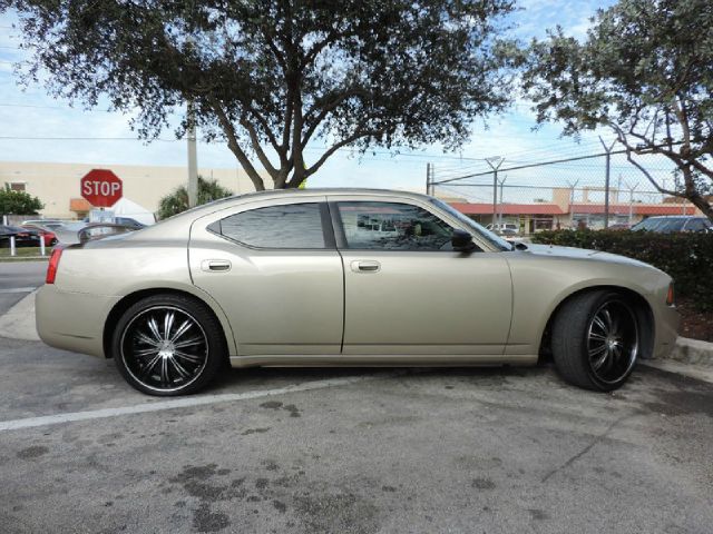 2009 Dodge Charger SE