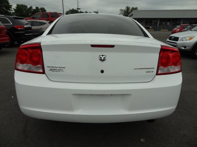 2010 Dodge Charger 8 Cyl