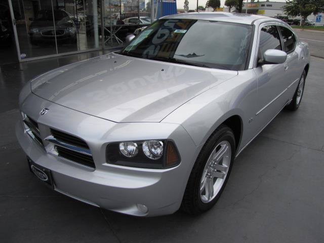 2010 Dodge Charger Package 2