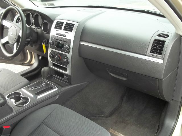 2010 Dodge Charger PREM Package