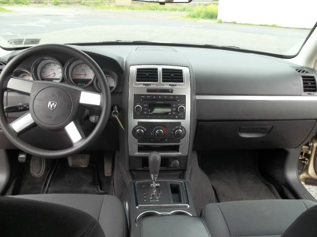 2010 Dodge Charger PREM Package