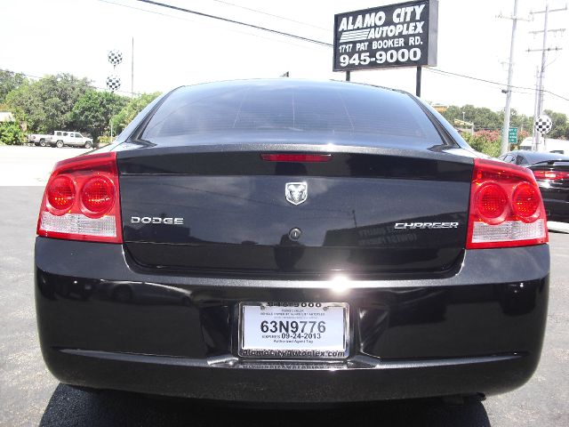 2010 Dodge Charger SE