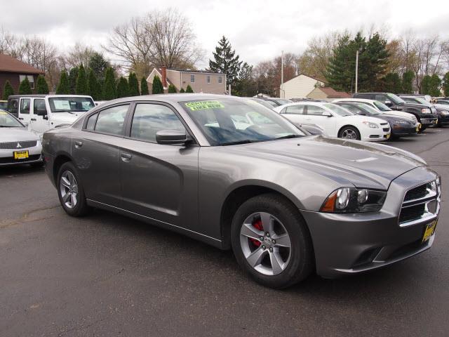 2011 Dodge Charger SE