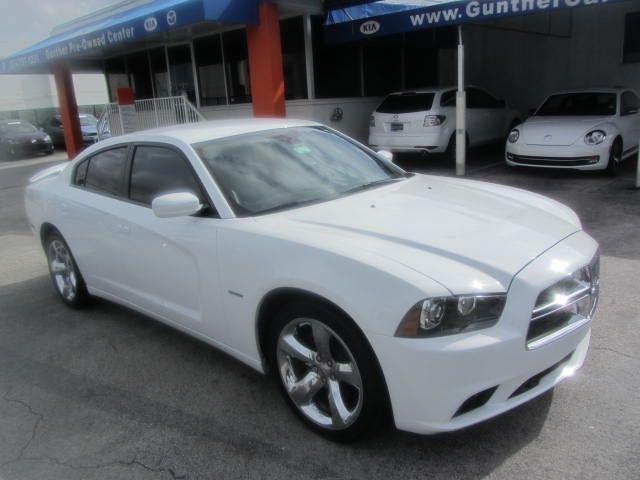 2011 Dodge Charger 3.2