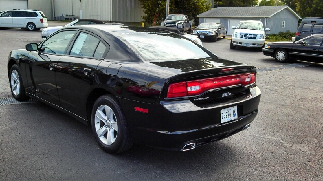 2011 Dodge Charger SE