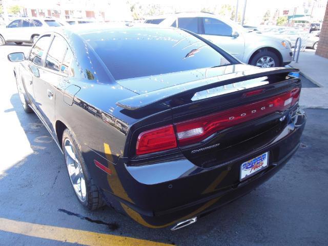 2011 Dodge Charger Deluxe Convertible