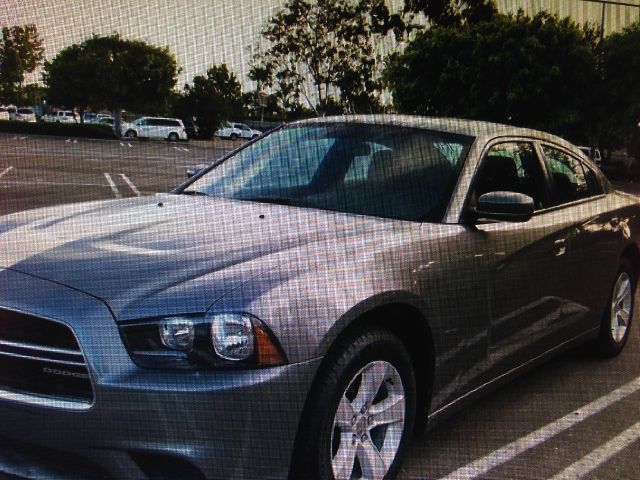 2011 Dodge Charger SE