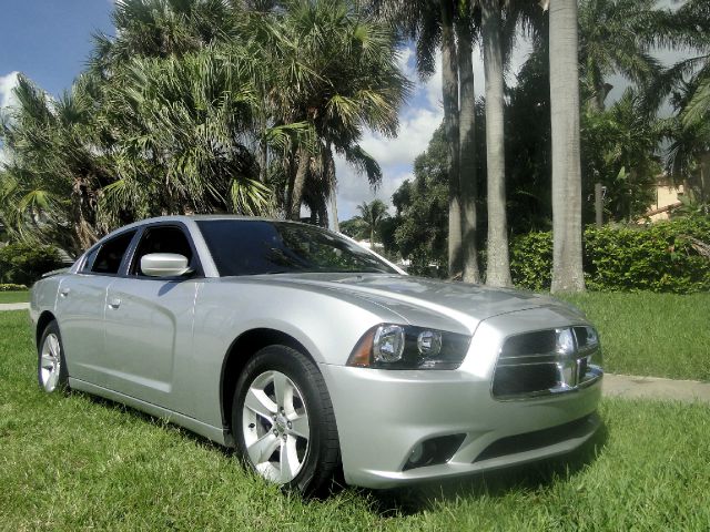 2012 Dodge Charger SE