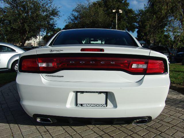 2012 Dodge Charger SE