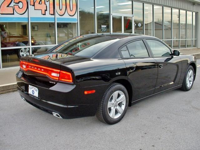 2012 Dodge Charger SE