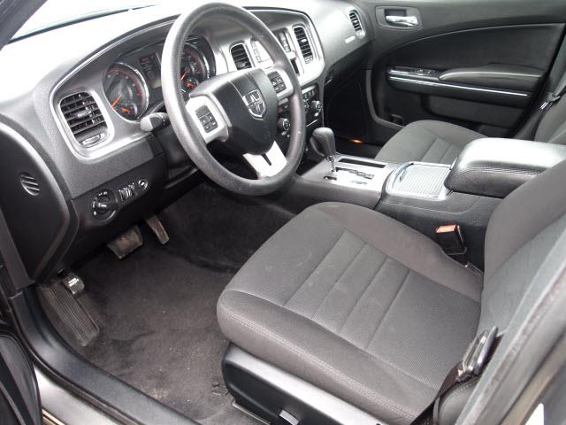 2012 Dodge Charger SE