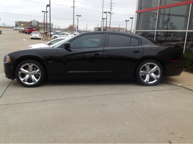 2012 Dodge Charger Deluxe Convertible