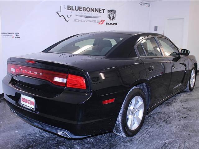 2012 Dodge Charger 5D Sedan