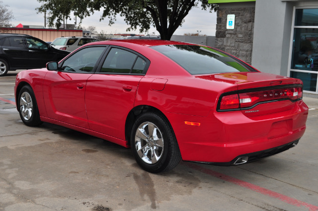 2012 Dodge Charger SE