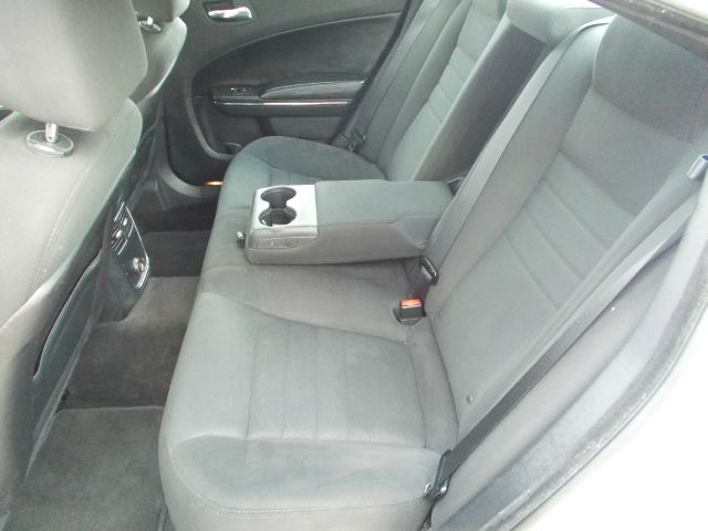 2012 Dodge Charger SE