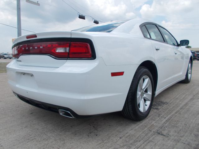 2012 Dodge Charger SE