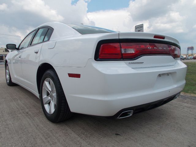 2012 Dodge Charger SE