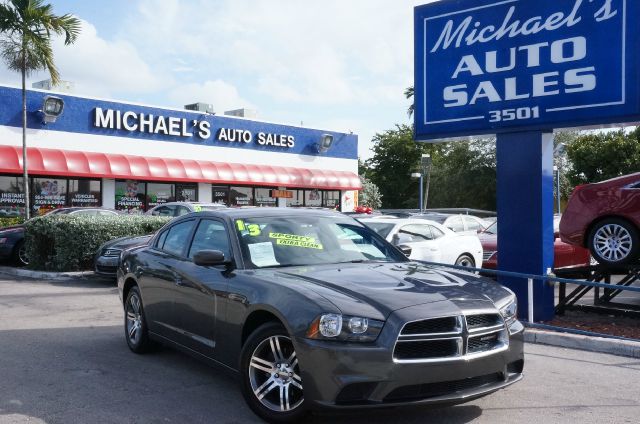 2013 Dodge Charger SE