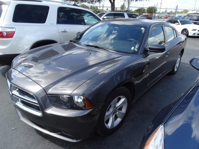 2013 Dodge Charger SE