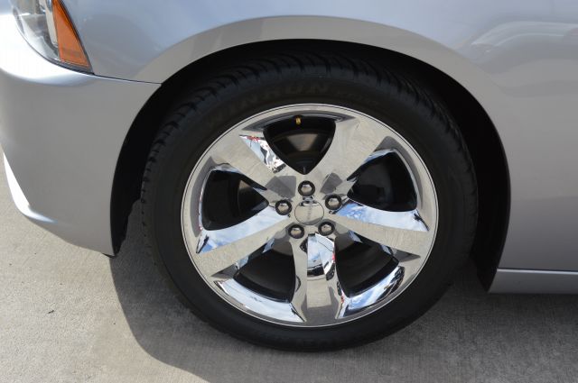 2013 Dodge Charger SE