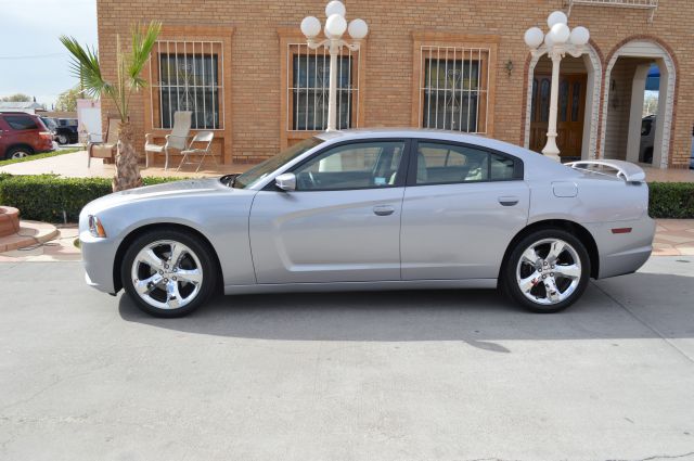 2013 Dodge Charger SE