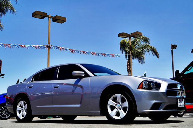 2013 Dodge Charger SE