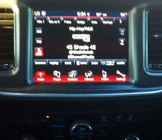 2013 Dodge Charger Deluxe Convertible