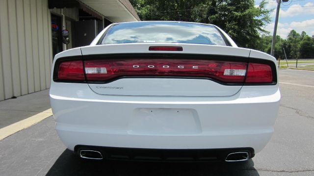 2013 Dodge Charger SE